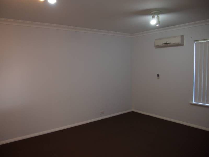 4/5 MacLeod Road, APPLECROSS WA 6153, Applecross - Thumbnail 3