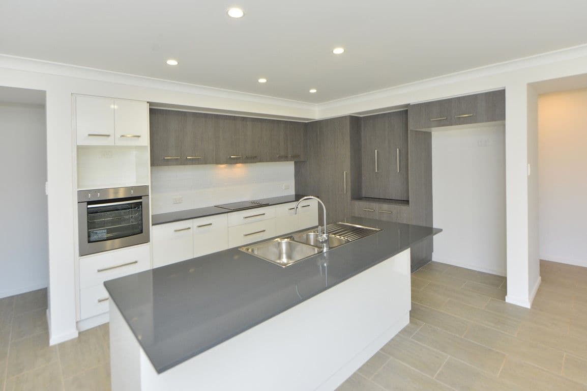 29 Lockyer Street, Kleinton QLD 4352, Kleinton - Thumbnail 2