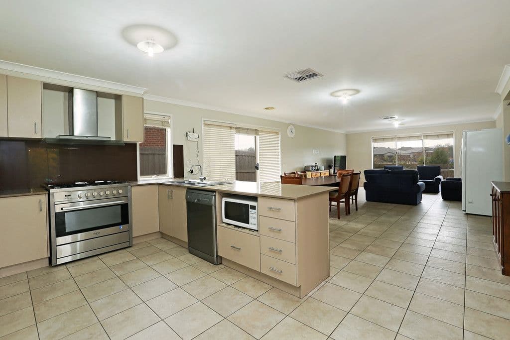 11 Ficinia Mews, Highton VIC 3216, Highton - Thumbnail 8