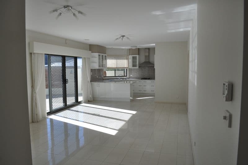 7 Coghlan Street, CHIFLEY ACT 2606, Chifley - Thumbnail 3