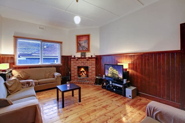 58 Powell Street, Reservoir VIC 3073, Reservoir - Thumbnail 3