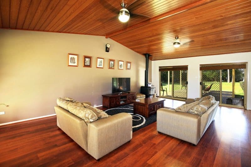 4 Elvin Drive, Bomaderry NSW 2541, Bomaderry - Thumbnail 5