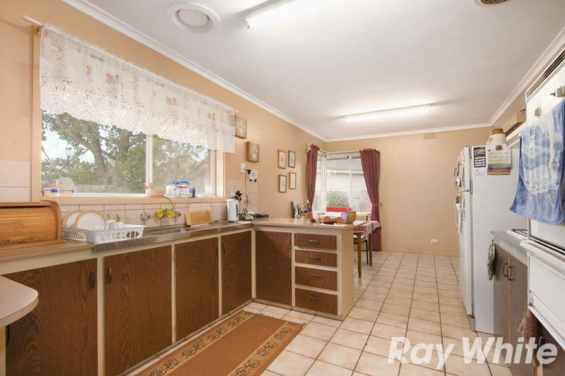 39 Rogers Street, Pakenham VIC 3810, Pakenham - Thumbnail 7