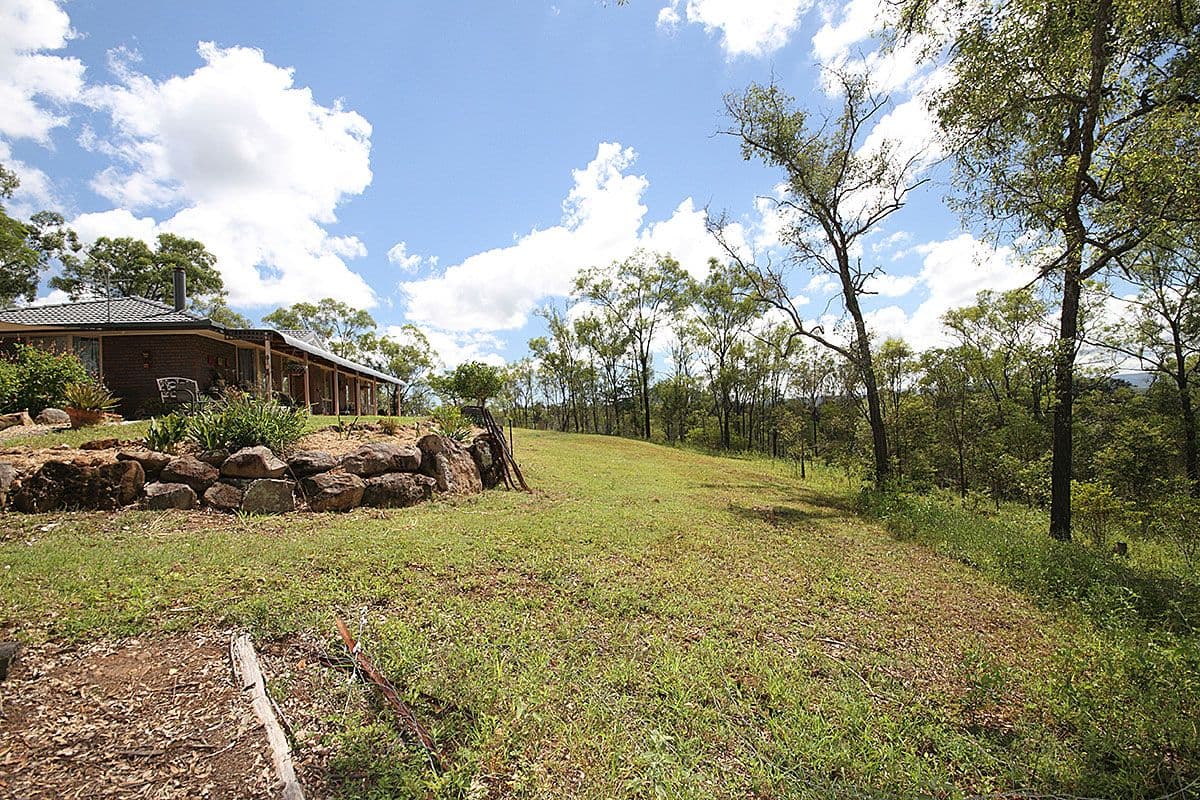 37 Leslie Drive, Muirlea QLD 4306, Muirlea - Thumbnail 5