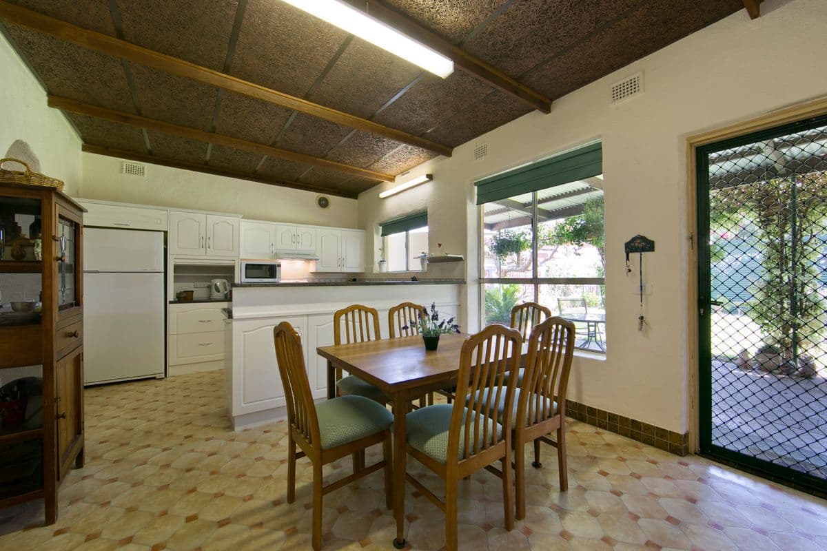 23 Humphrey Street, Balaklava SA 5461, Balaklava - Thumbnail 7