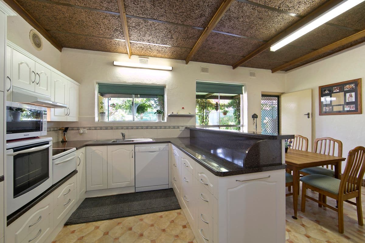 23 Humphrey Street, Balaklava SA 5461, Balaklava - Thumbnail 8