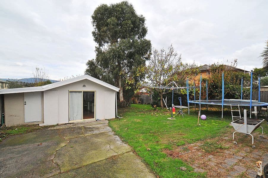 3 Seaforth Road, WANTIRNA SOUTH VIC 3152, Wantirna South - Thumbnail 3