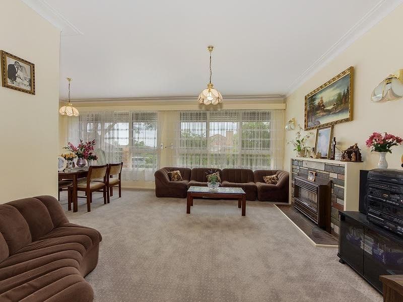 106 Alfreida Street, St Albans VIC 3021, St Albans - Thumbnail 2