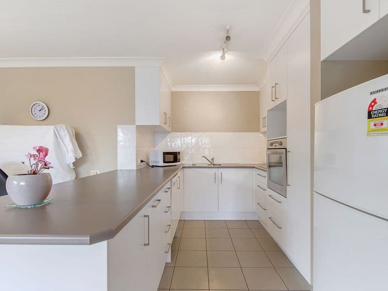 57 Back Street, Biggera Waters QLD 4216, Biggera Waters - Thumbnail 3