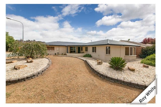 17 Chalker Circuit, BANKS ACT 2906, Banks - Image 1