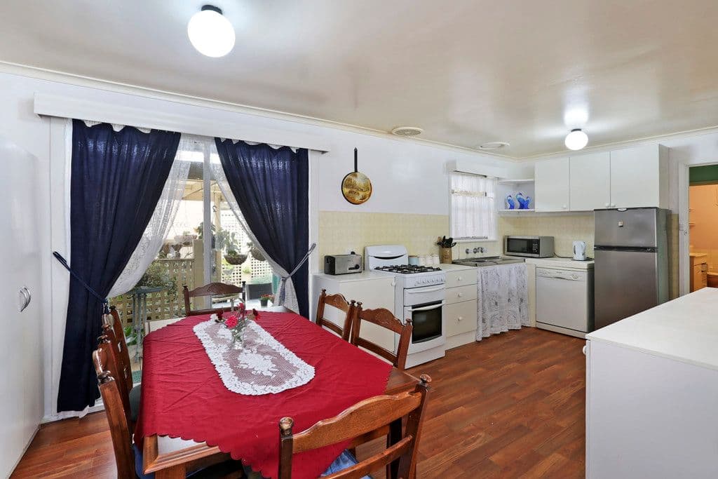10 Bogong Street, Corio VIC 3214, Corio - Thumbnail 3