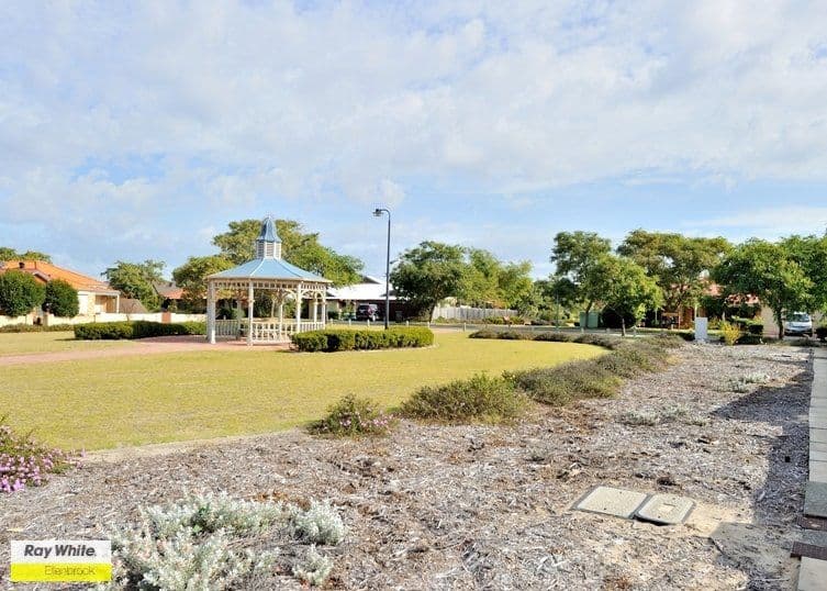 8 Moyle Way, Henley Brook WA 6055, Henley Brook - Thumbnail 2