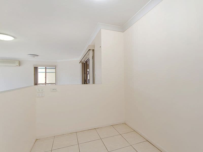 3 Swindon Place, Oxenford QLD 4210, Oxenford - Thumbnail 7