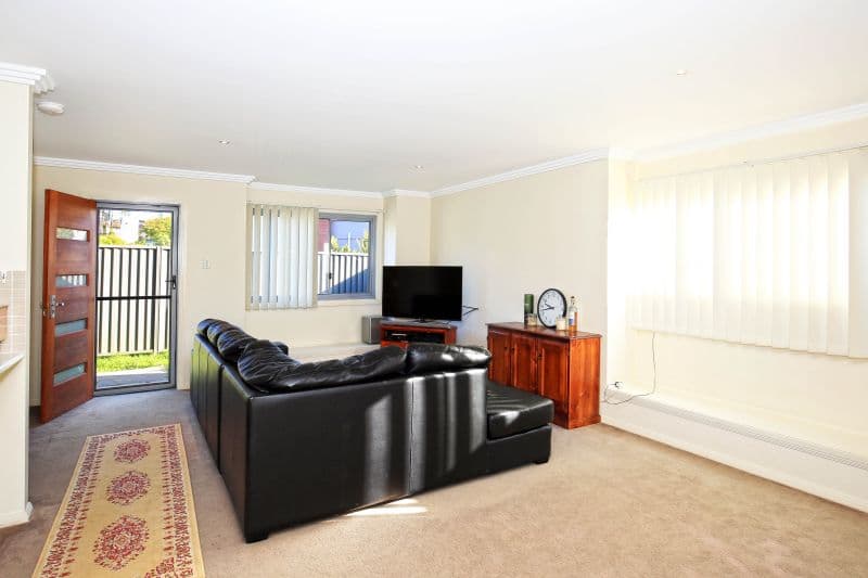 8 McKinnon Street, Nowra NSW 2541, Nowra - Thumbnail 2