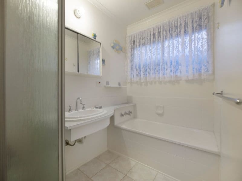 22 Belar Avenue, Frankston VIC 3199, Frankston - Thumbnail 6