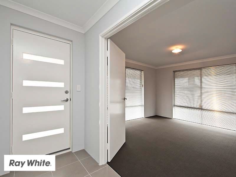 19 Ives Street, Kirwan, QLD 4817, Kirwan - Thumbnail 2