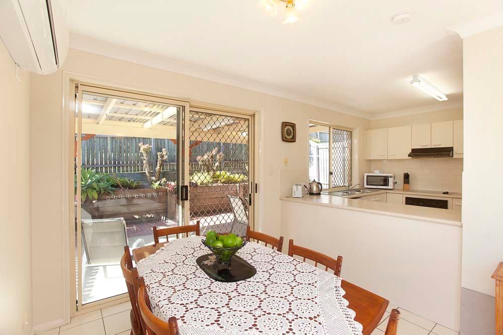 27 Timaru Crescent, Eight Mile Plains QLD 4113, Eight Mile Plains - Thumbnail 6