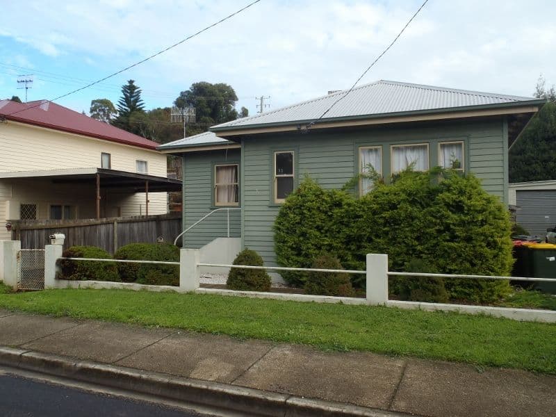 32 Collins Street, Burnie TAS 7320, Burnie - Image 1