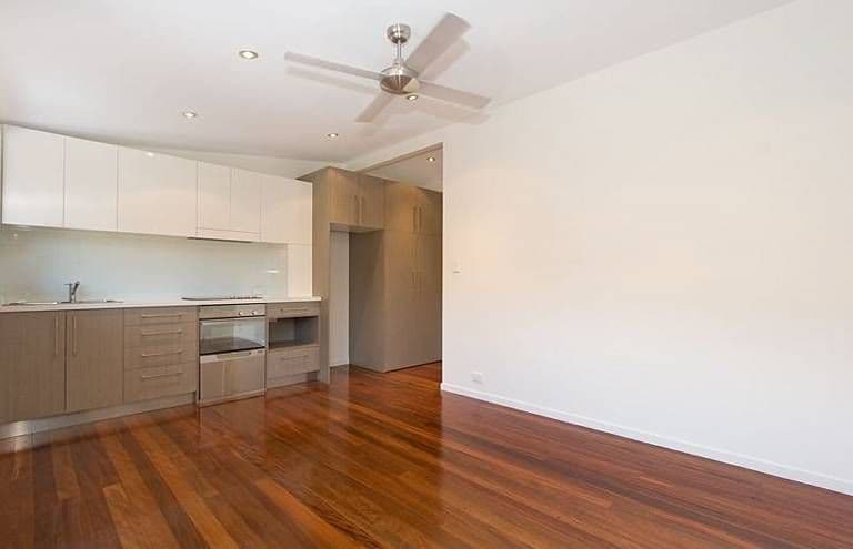 2/ 128 Sylvan Road, Toowong QLD 4066, Toowong - Thumbnail 2