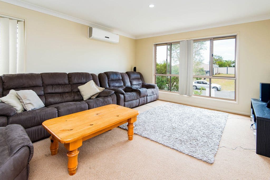 52 Rix Drive, Upper Coomera QLD 4209, Upper Coomera - Thumbnail 5