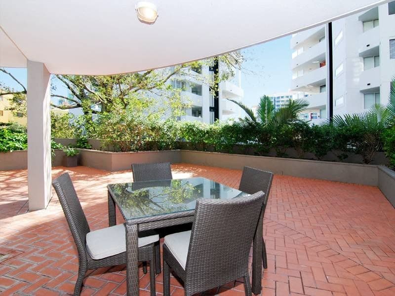 2/19 O'Connell Street, Kangaroo Point QLD 4169, Kangaroo Point - Image 1