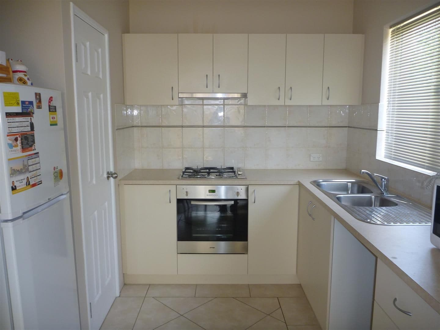 3/31 Belvidere Street, BELMONT WA 6104, Belmont - Thumbnail 2