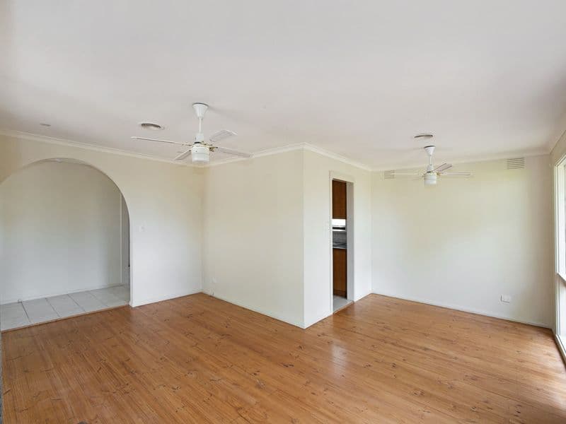 281 Seventh Avenue, Eden Park VIC 3757, Eden Park - Thumbnail 3