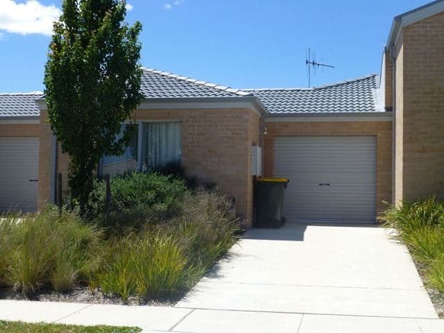 204 Kerrigan Street, Dunlop ACT 2615, Dunlop - Thumbnail 2