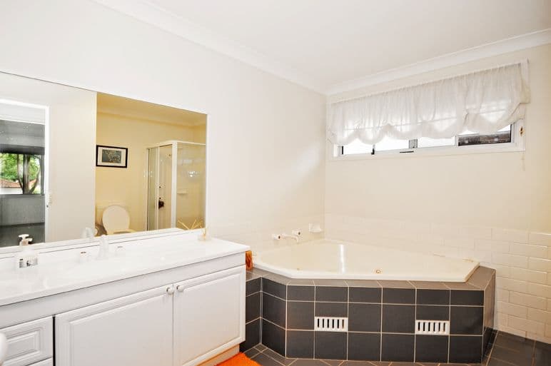 615a Mowbray Road, Lane Cove NSW 2066, Lane Cove - Thumbnail 2