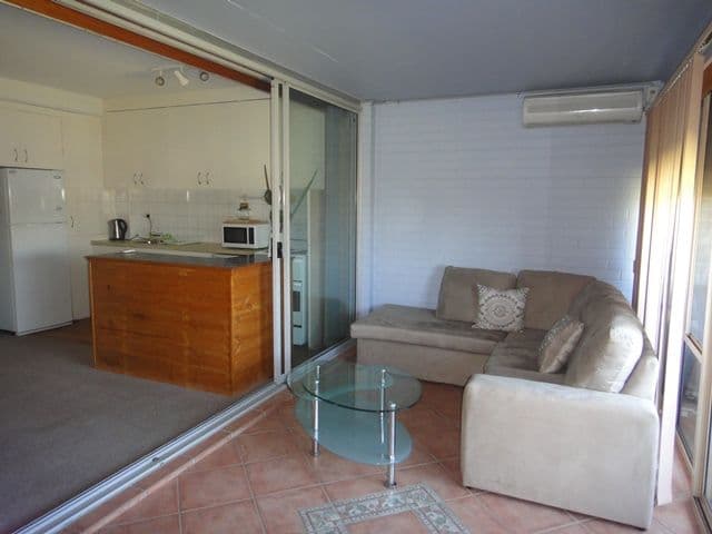 42/6 Heard Street, MAWSON ACT 2607, Mawson - Image 1