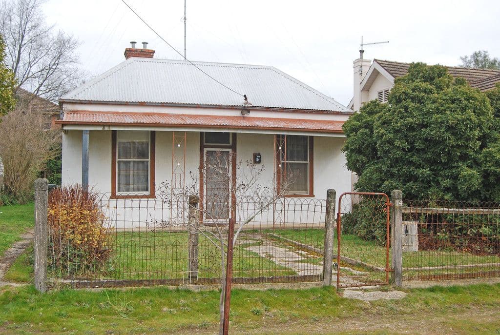 14 Haymes Crescent, Golden Point VIC 3350, Golden Point - Image 1