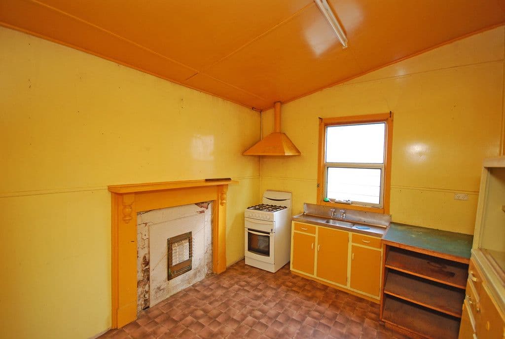 14 Haymes Crescent, Golden Point VIC 3350, Golden Point - Thumbnail 5