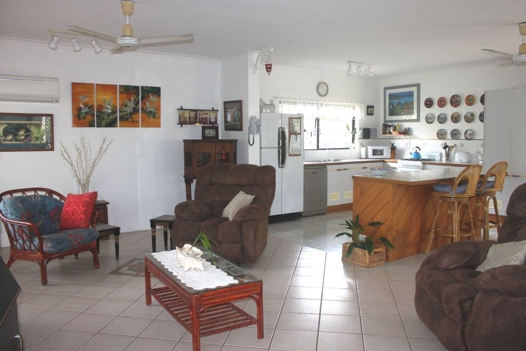 14 Madang Street, TRINITY BEACH QLD 4879, Trinity Beach - Thumbnail 3
