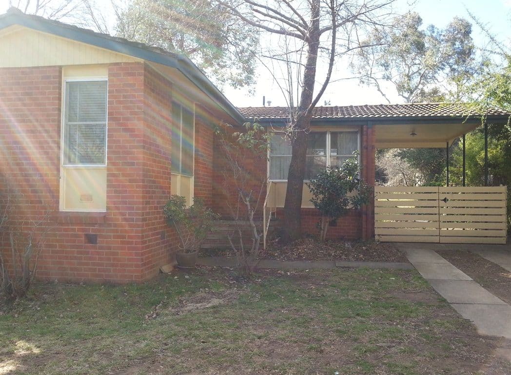 7 McNicoll Street, Hughes ACT 2605, Hughes - Thumbnail 2
