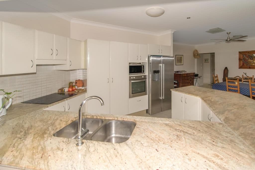 23 Coral Close, Zilzie QLD 4710, Zilzie - Thumbnail 4
