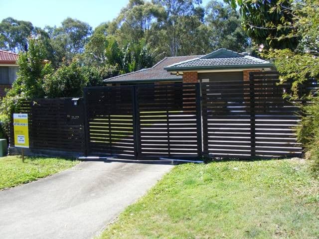 11 Gatton Court, Helensvale QLD 4212, Helensvale - Thumbnail 2