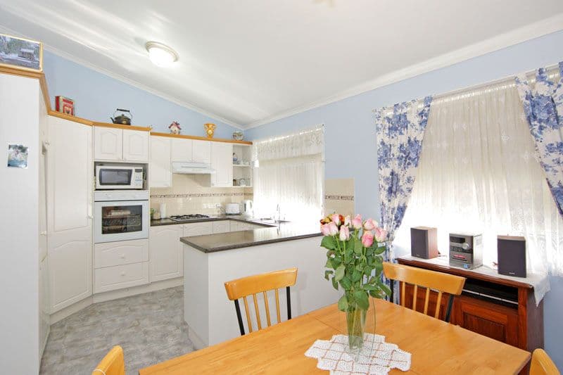 13a Tosca Drive, Gorokan NSW 2263, Gorokan - Thumbnail 2