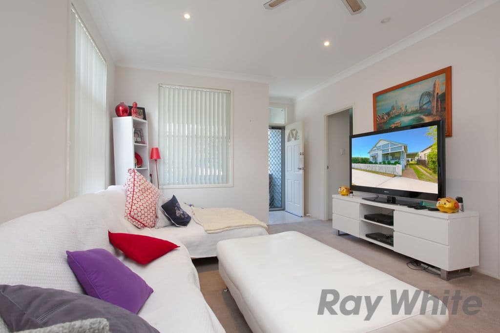 18 St James Road, NEW LAMBTON NSW 2305, New Lambton - Thumbnail 3