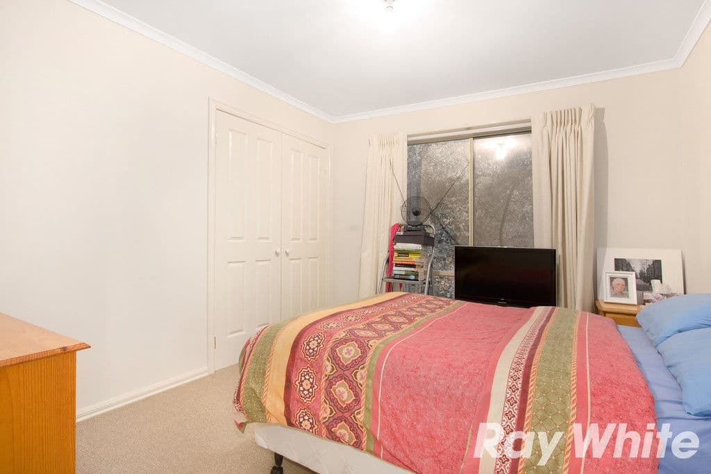 15 Carlyle Street, Pakenham VIC 3810, Pakenham - Thumbnail 8