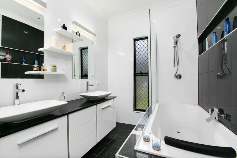 12 Mackerras Street, Redlynch QLD 4870, Redlynch - Thumbnail 4