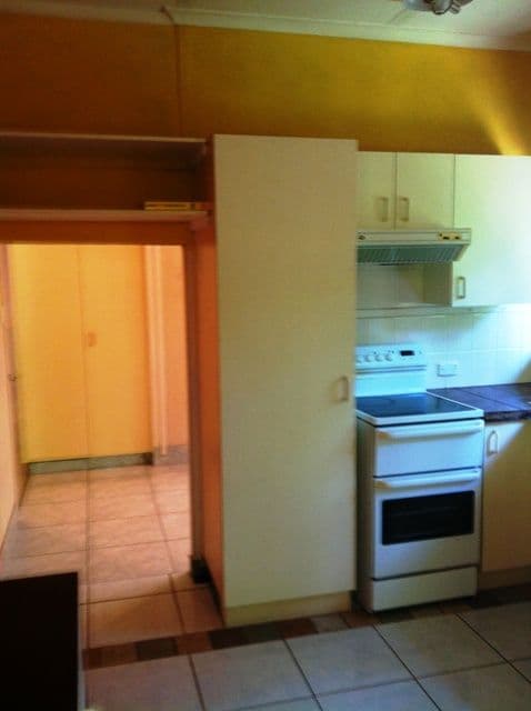 18 Creswell Street, TIWI NT 0810, Tiwi - Thumbnail 2