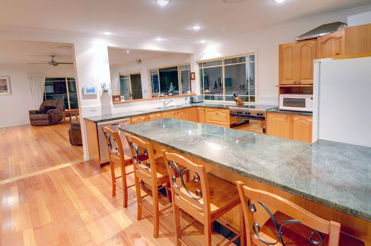 21 Victor Avenue, Palmview QLD 4553, Palmview - Thumbnail 3