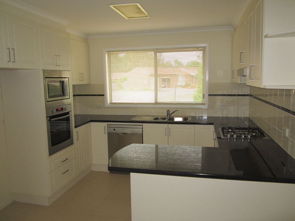 5/25 Blakey Close, MONASH ACT 2904, Monash - Thumbnail 3