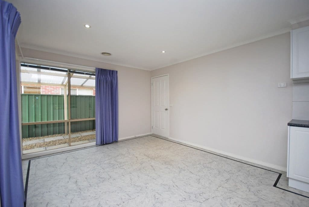 53 St Michaels Place, Lake Gardens VIC 3355, Lake Gardens - Thumbnail 5