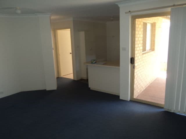 1/9 Holland Street, GERALDTON WA 6530, Geraldton - Thumbnail 2