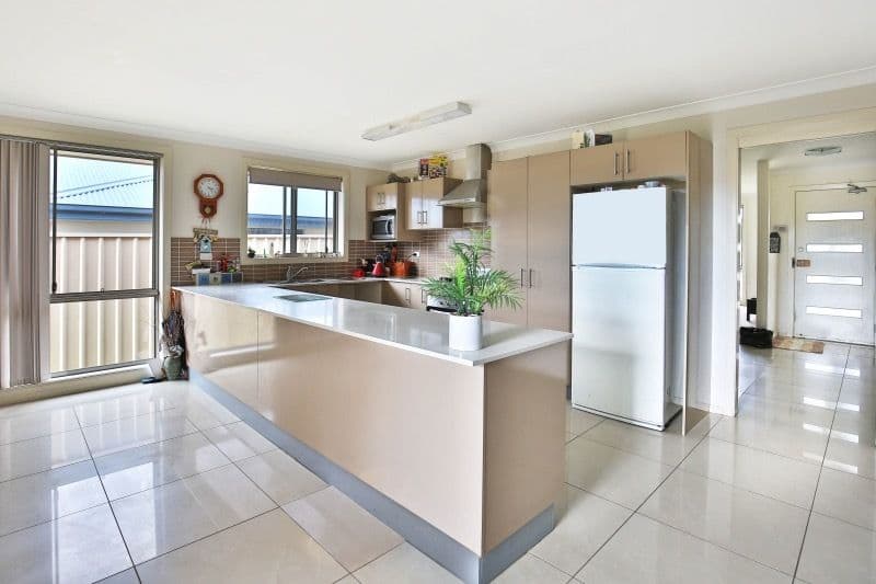43 Isa Road, Worrigee - Thumbnail 3