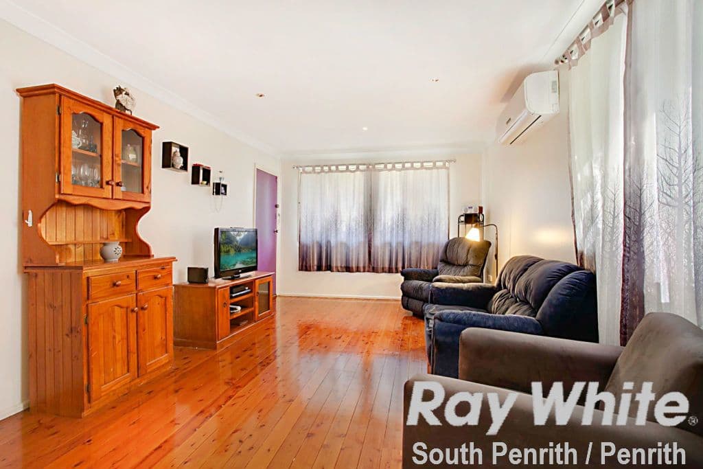 34 Robert Street, Penrith NSW 2750, Penrith - Thumbnail 2