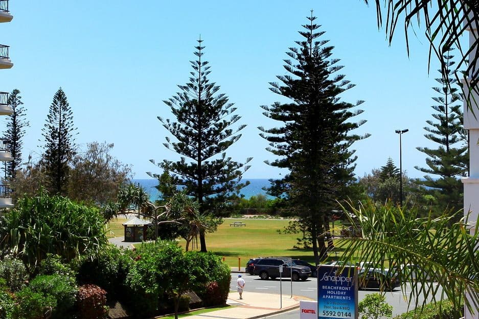 301 'Pacific Resort' 4 Albert Avenue, Broadbeach QLD 4218, Broadbeach - Image 1