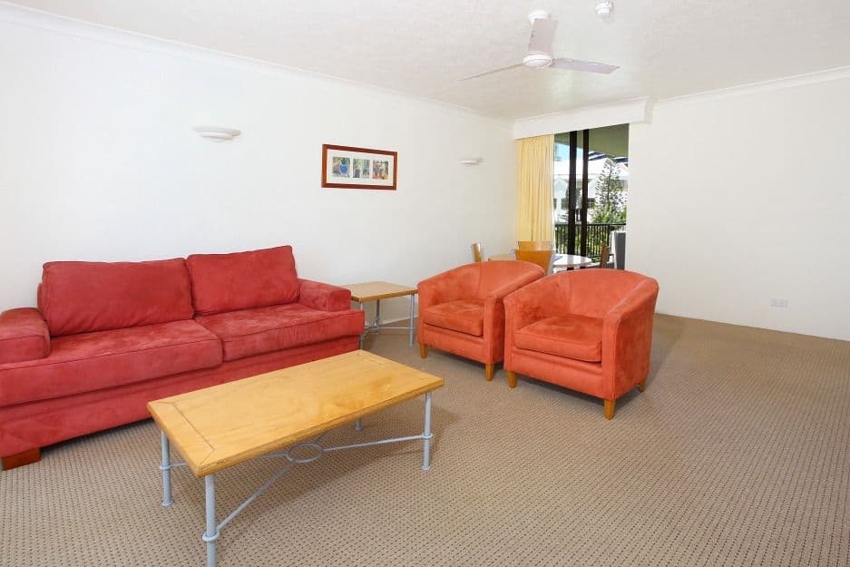 301 'Pacific Resort' 4 Albert Avenue, Broadbeach QLD 4218, Broadbeach - Thumbnail 4