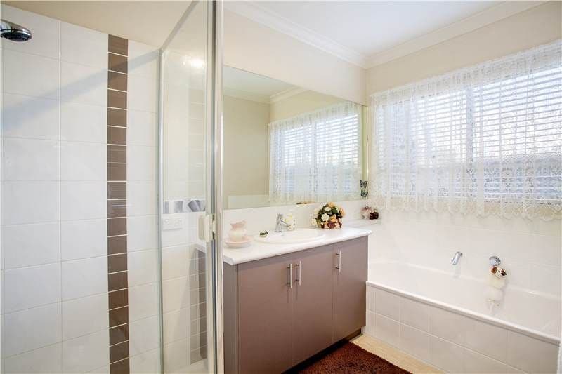 27 Gange Place, DRYSDALE VIC 3222, Drysdale - Thumbnail 3